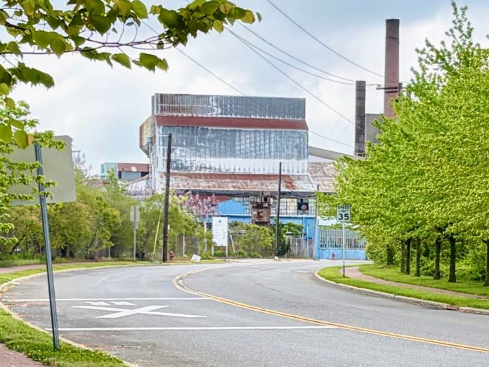 Old Anchor Glass Plant being redeveloped in Salem City Old Anchor Glass Plant redevelopment agreement to be reviewed by Council Members