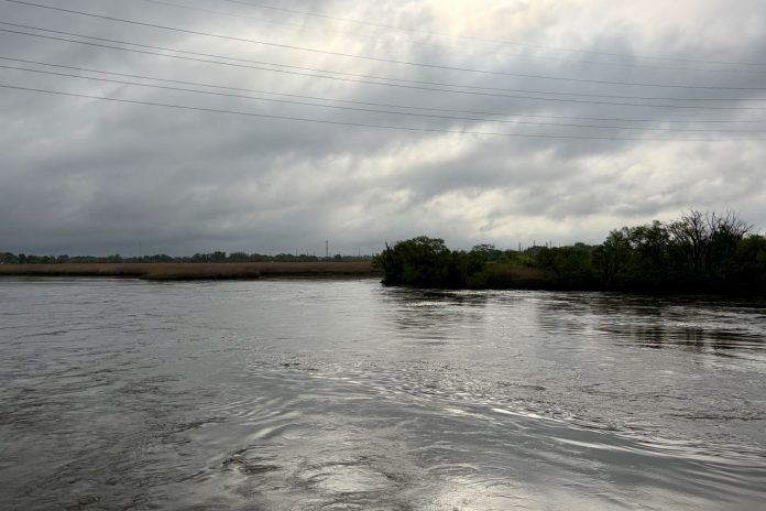 View of the Salem River from the Veterans of Salem County Memorial Bridge. View of the Salem River from the Veterans of Salem County Memorial Bridge.