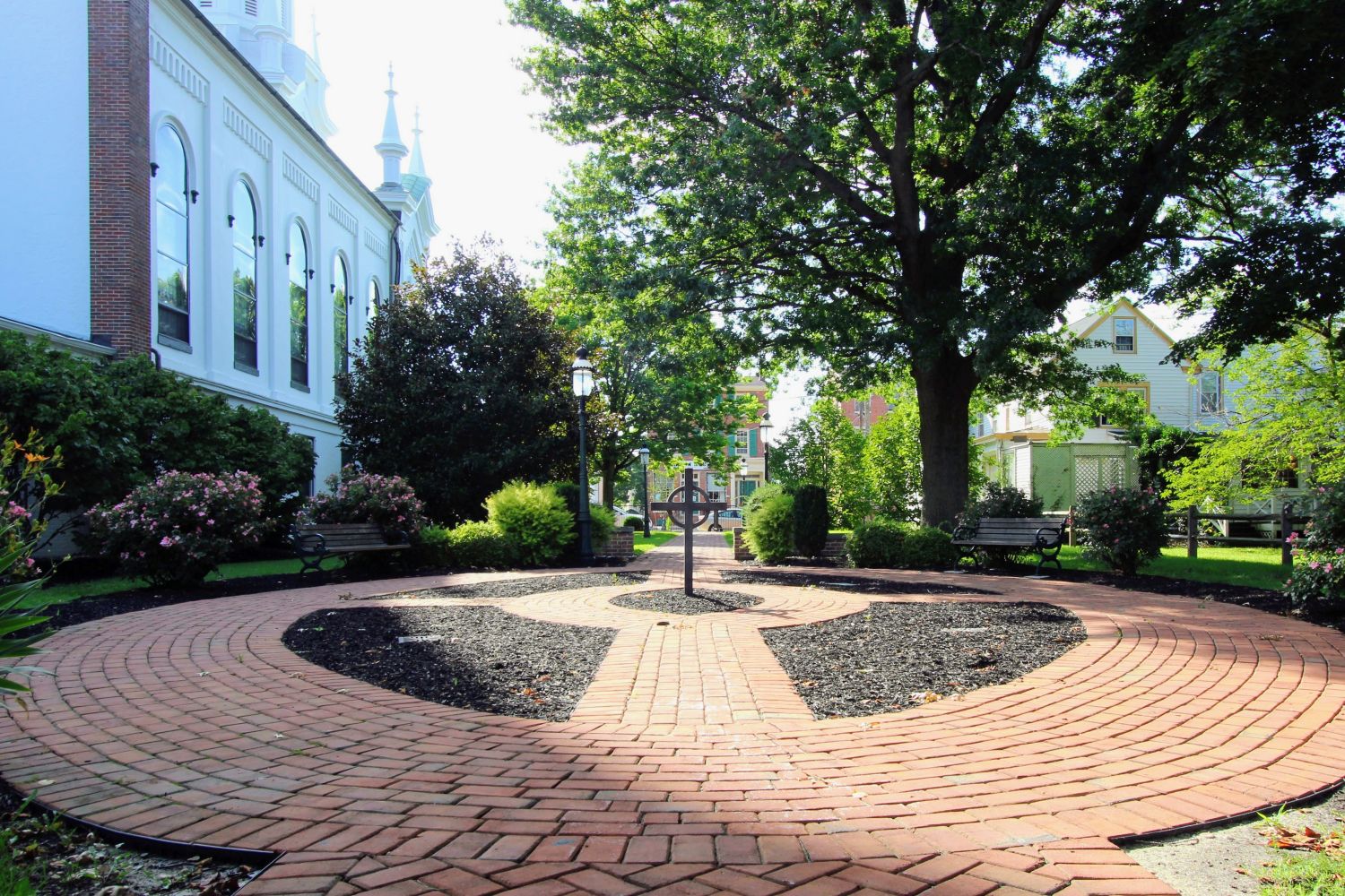 Walking up to Market Street from the Courthouse Parking Lot