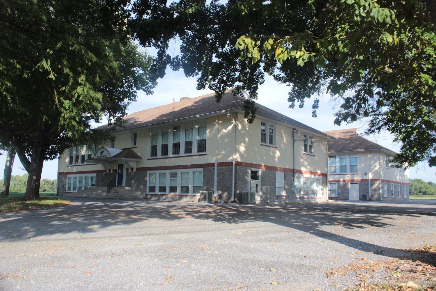 Daretown-School